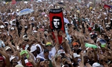 built bizarre cuban twitter undermine castro twitter castro