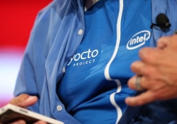 intel shows health-tracking smart shirt
