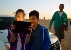 wireless 4g lte in-vehicle gm