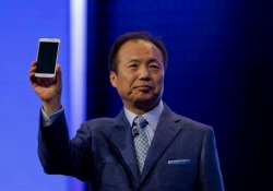 samsung galaxy s5 smartphone aluminum shareholders galaxy note 4 galaxy alpha