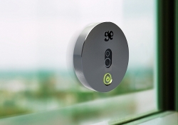 geckoeye camera solar power indiegogo security camera surveillance camera