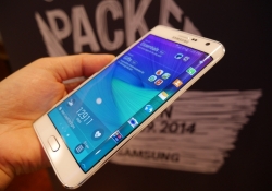 report samsung galaxy note edge mass-produced smartphone prototype concept curved oled galaxy note 4 ifa 2014 note 4 note edge curved edge