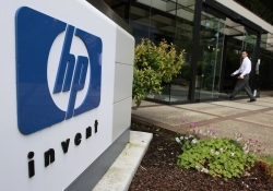 hp enterprise meg whitman leo apotheker hewlett packard shareholders pc business printer business