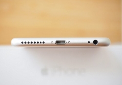 apple lightning headphones accessories mfi lightning connector made for iphone third-party manufacturers apple accessories