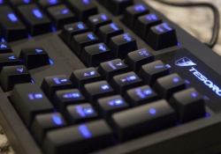 neowin tesoro excalibur tesoro mechanical keyboard keyboard neowin review