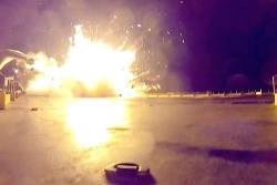 spacex falcon tesla elon musk rocket falcon 9 rocket landing reusable rocket