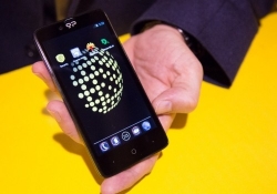 blackphone android nsa patch smartphone vulnerability flaw edward snowden geeksphone silent circle security vulnerability hack hacker privatos