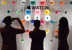 apple spring iphone smartwatch wristwatch apple watch wearable spring forward apple watch sport apple watch edition