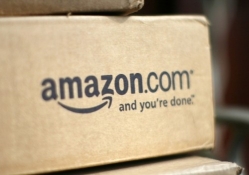 amazon website lawsuit sue fake reviews
