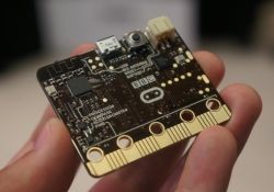 meet micro bbc education programming microbit bbcmicro microcomputer