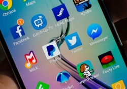 samsung smartphone ppi quad hd 3k 11k mobile display chu hye yong smartphone display smartphone screen mobile screen