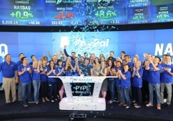 paypal shares pop percent ebay split valuing paypal billion paypal ebay nasdaq spinoff elon musk confinity