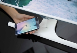 samsung display monitor wireless charging qi
