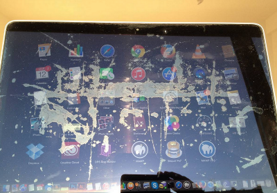 apple macbook staingate