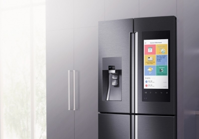 smart fridge family hub refridgerator