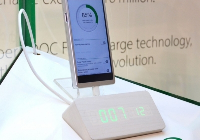 oppo 500mah mwc smartphone battery fast recharge mac 2016 fast charging