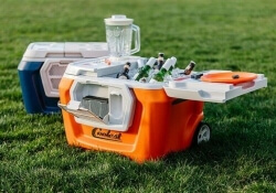 failed kickstarter backers pay faster delivery months-delayed project kickstarter coolest cooler coolers kickstarter campaign coolest