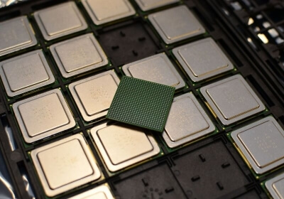 cpu chip multi-core kilocore uc davis