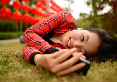 sex americans smartphone technology addiction obsessed digital habits survey delvv felice gabriel