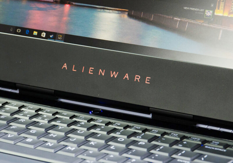 Alienware 15 R3 Review: Now with GeForce 10 graphics
