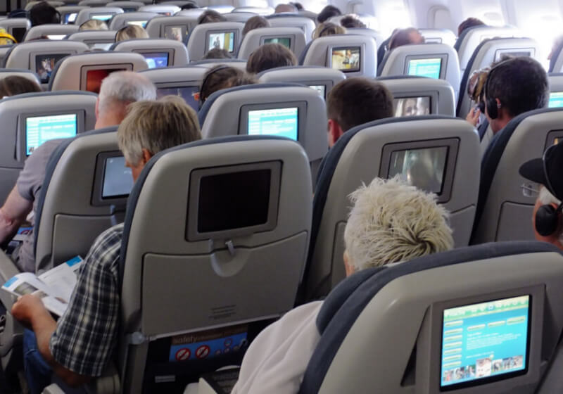 Researchers say in-flight entertainment system flaws could allows ...