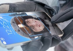 fingerprint facial recognition system mobile devices synaptics