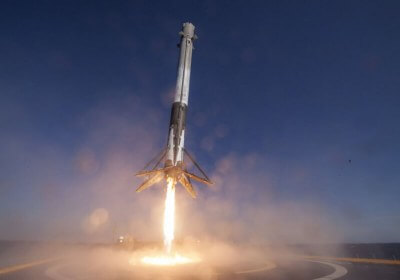 spacex spacex rocket launch space reusable