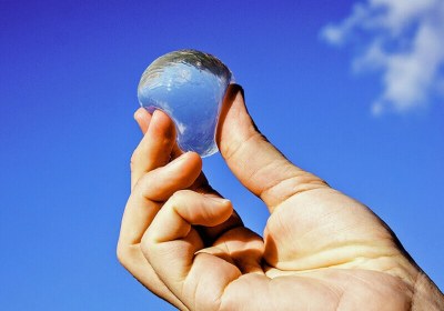 ooho skipping rocks water container