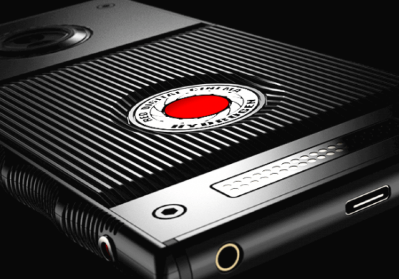High-end camera maker is releasing a smartphone with a 'holographic display'