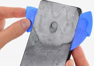 ifixit essential phone