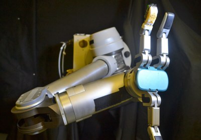 stretchable robots skin