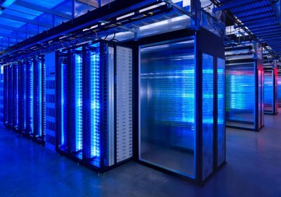 cloud servers edge computing data center datacenter