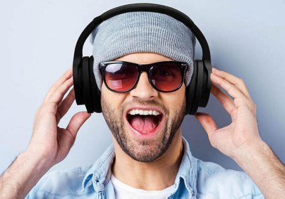 deals tech headphones bluetooth