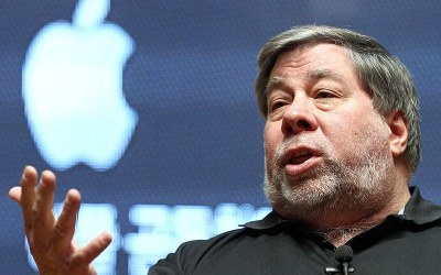 apple steve wozniak facebook