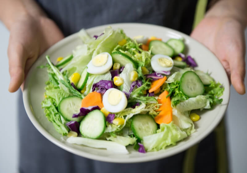 Google removes eggs from salad emoji to make it more inclusive for