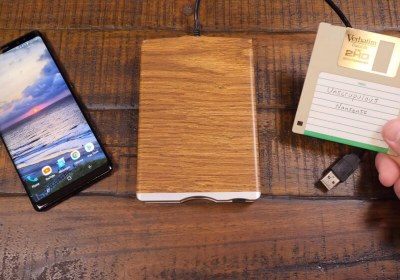 play floppy disk games phone