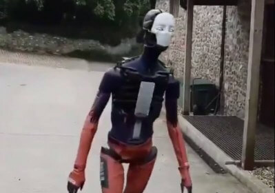 humanoid robots cgi unity video social media viral