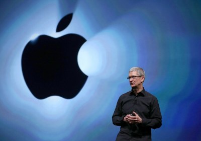 apple invites media event apple park gather