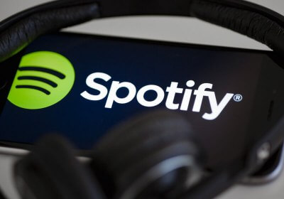 spotify music streaming app downloads