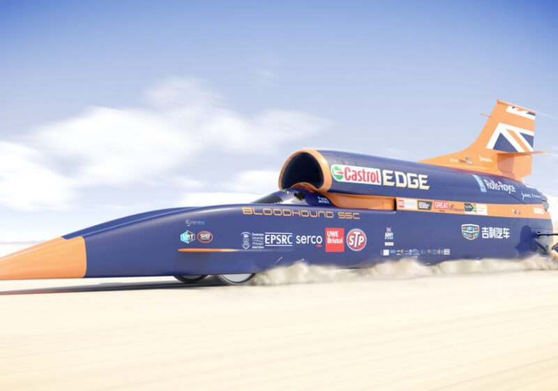 Машина Bloodhound SSC