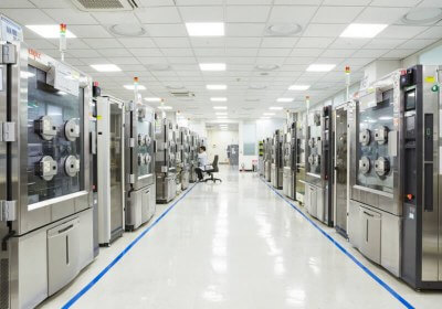 samsung galaxy quality control reliability test group smartphone testing