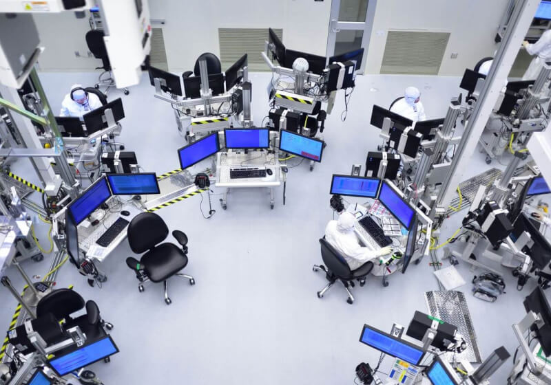 Intel is planning an $8 billion new manufacturing facility in Ireland