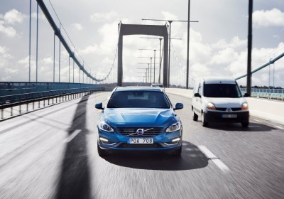 vovlo volvo speed traffic