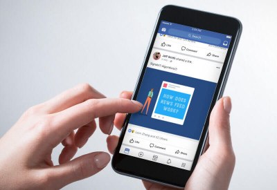 facebook feed