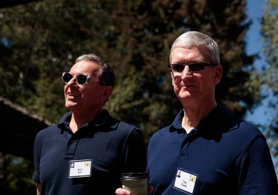 disney ceo bob iger apple disney streaming bob iger