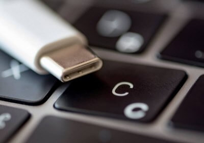 usb-c apple iphone smartphone
