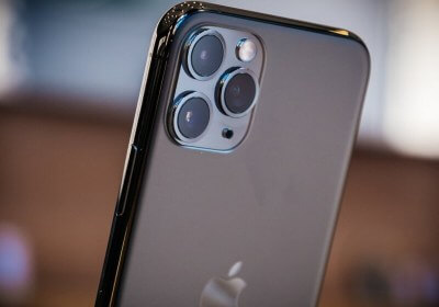 apple reports record quarter results financials