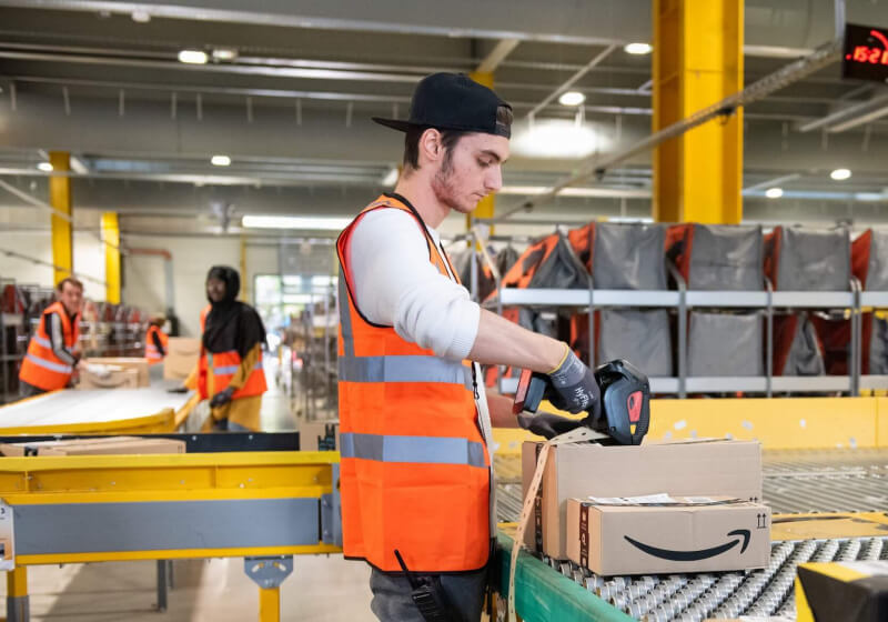 Amazon workers call for virtual 'Sick Out' to protest Coronavirus-related firings, work conditions