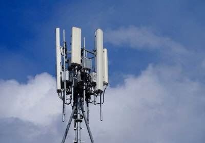 phone masts 5g