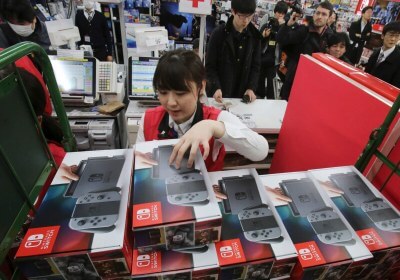lockdowns asia switch nintendo nintendo switch coronavirus